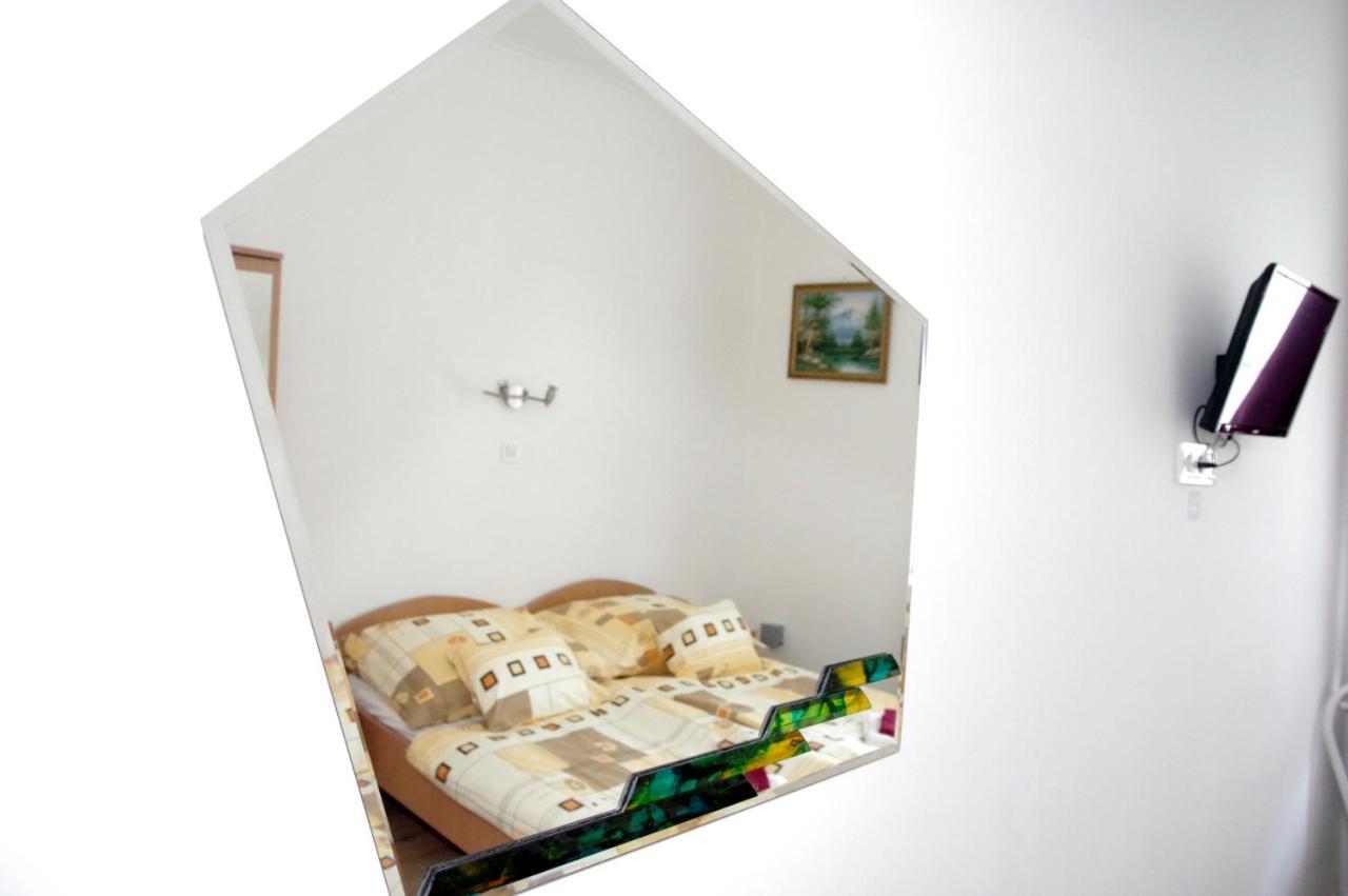 Fehér Hajó Panzió és Vendéglő Győr Extérieur photo
